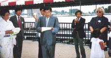 Rev. Teruyuki Tada addressing American nurses, Buffalo, NY, 1985.